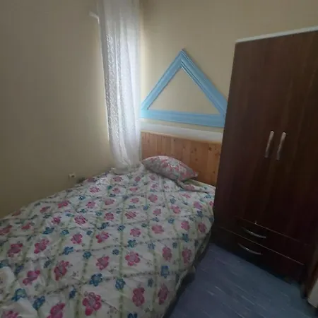 Antalya/konyaalti/liman Mahallesinde * Antalya